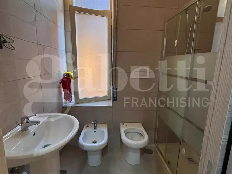 Immagine 7 di Appartamento in vendita  in Via EMANUELE GIANTURCO a Napoli