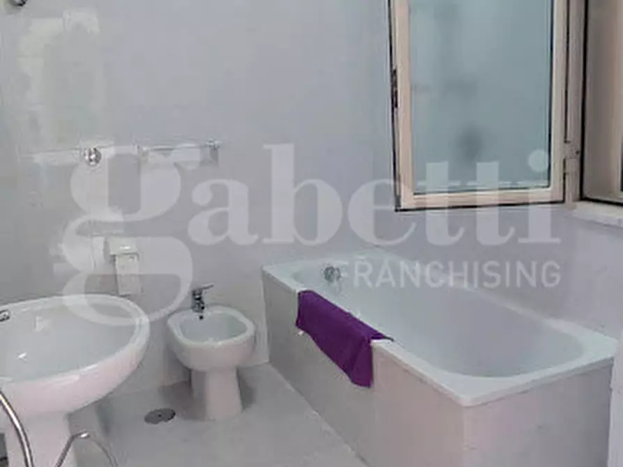 Immagine 17 di Appartamento in vendita  in LocalitÃ  Peloni, s.n.c. a Formia