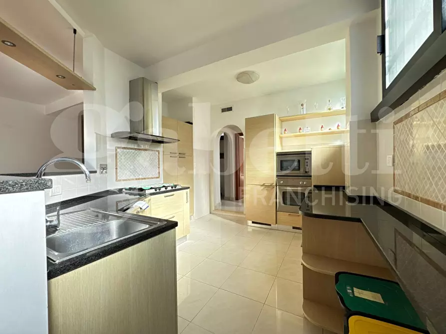 Immagine 4 di Appartamento in vendita  in Via dei cavalli marini, 108 a Ardea