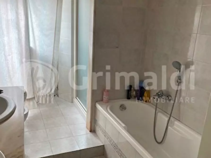 Immagine 19 di Appartamento in vendita  in Piazza venti settembre, 38 a Livorno