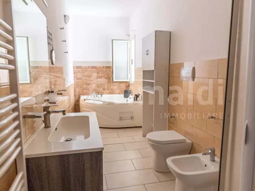 Immagine 4 di Appartamento in vendita  in Viale SANTA PANAGIA a Siracusa