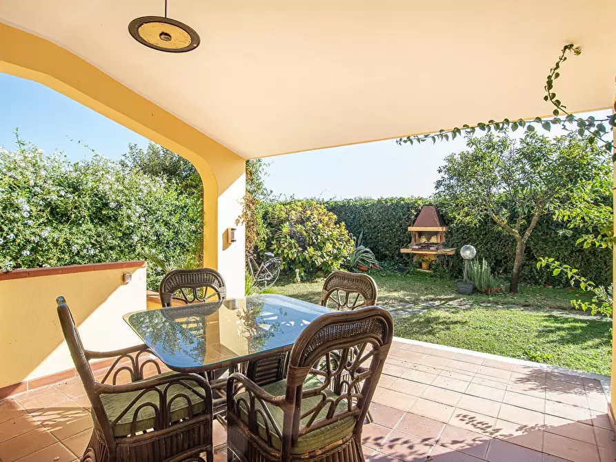 Immagine 11 di Casa trifamiliare in vendita  in Via della Bilancia, 47 a Sabaudia