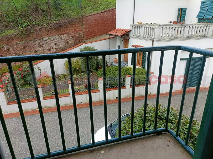 Immagine 15 di Appartamento in vendita  in Via Roma a Castelfiorentino