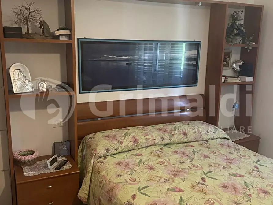 Immagine 2 di Appartamento in vendita  in Piazza Mazzini, 70 a Livorno