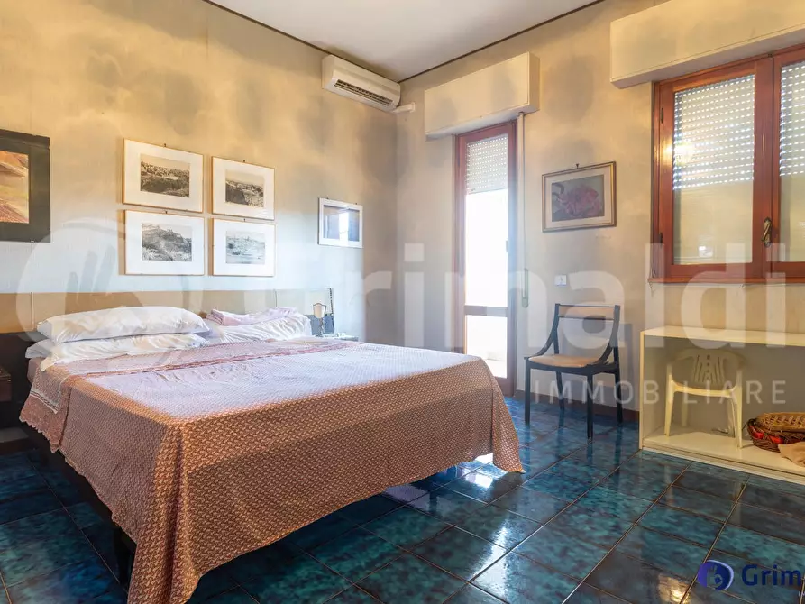 Immagine 2 di Casa bifamiliare in vendita  in Via Stradone sant'Anastasio a Anzio