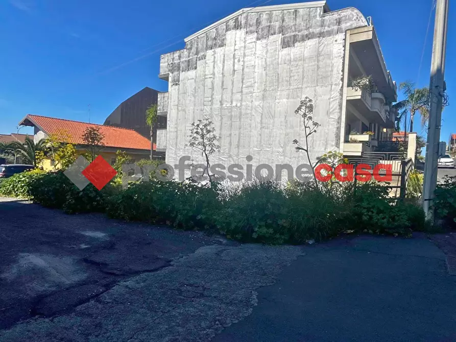 Immagine 3 di Terreno residenziale in vendita  in Via XVI Traversa, Snc a Belpasso
