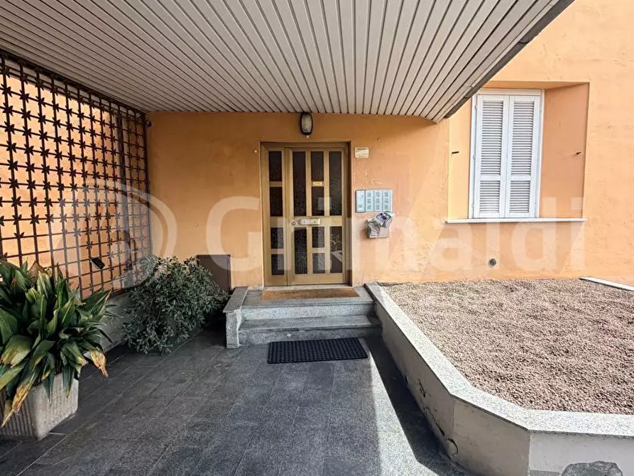 Immagine 3 di Appartamento in vendita  in Via TEODORO LOVATI, 33 a Pavia