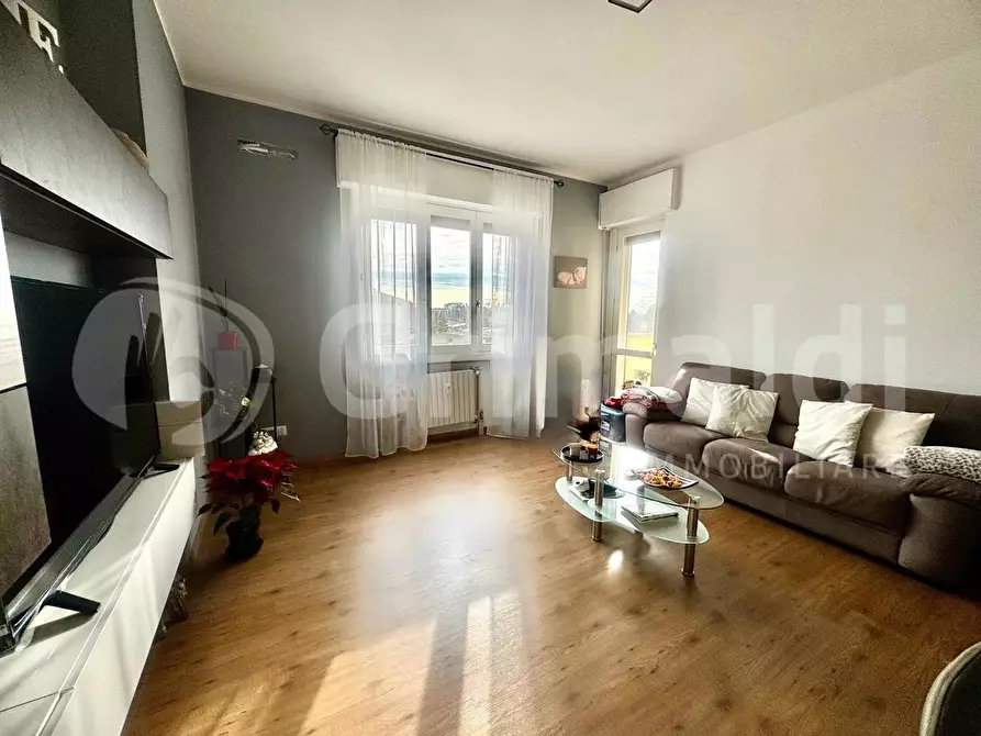 Immagine 1 di Appartamento in vendita  in Via Francesco de Sanctis, 17 a Abbiategrasso