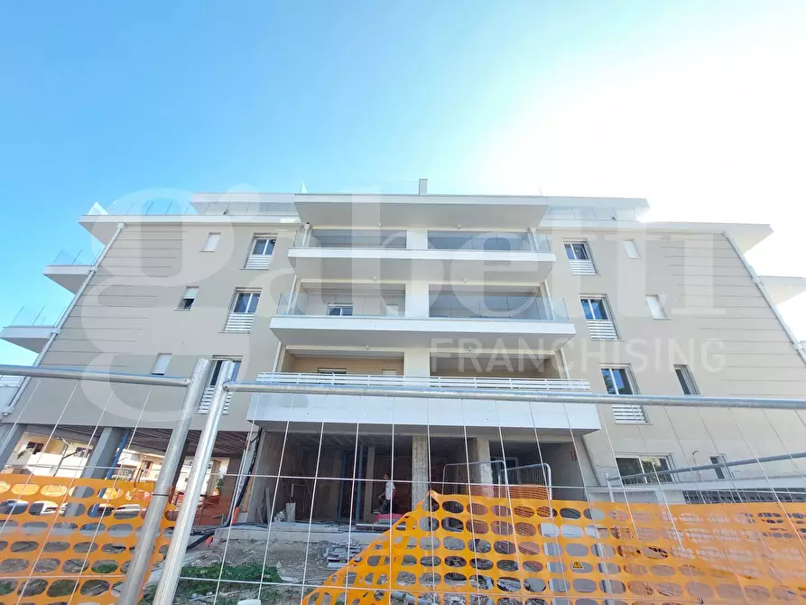 Immagine 26 di Appartamento in vendita  in Via Fabio Filzi, 54 a Martinsicuro