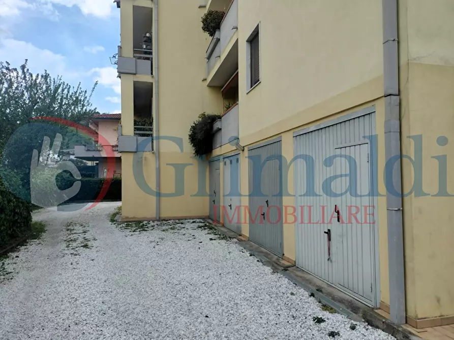 Immagine 20 di Appartamento in vendita  in Via SAN VITALE, 43 a Massa