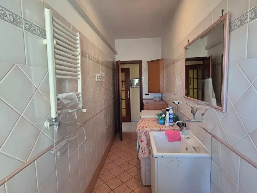 Immagine 31 di Appartamento in vendita  in Via Roma, 9 a Torre Annunziata