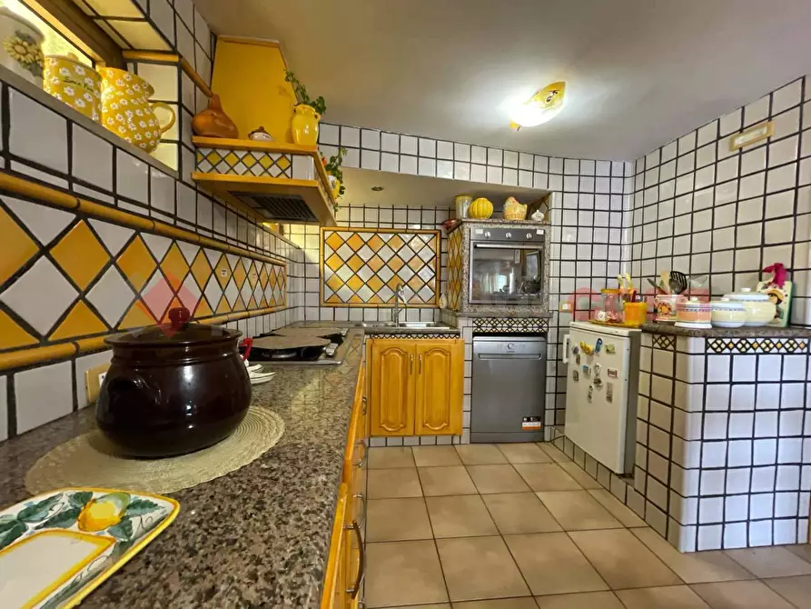 Immagine 26 di Villetta a schiera in vendita  in Viale EUROPA, 208 a Terracina