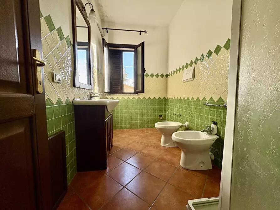 Immagine 9 di Ufficio in vendita  in Via San Leonardo, 21 a Viddalba