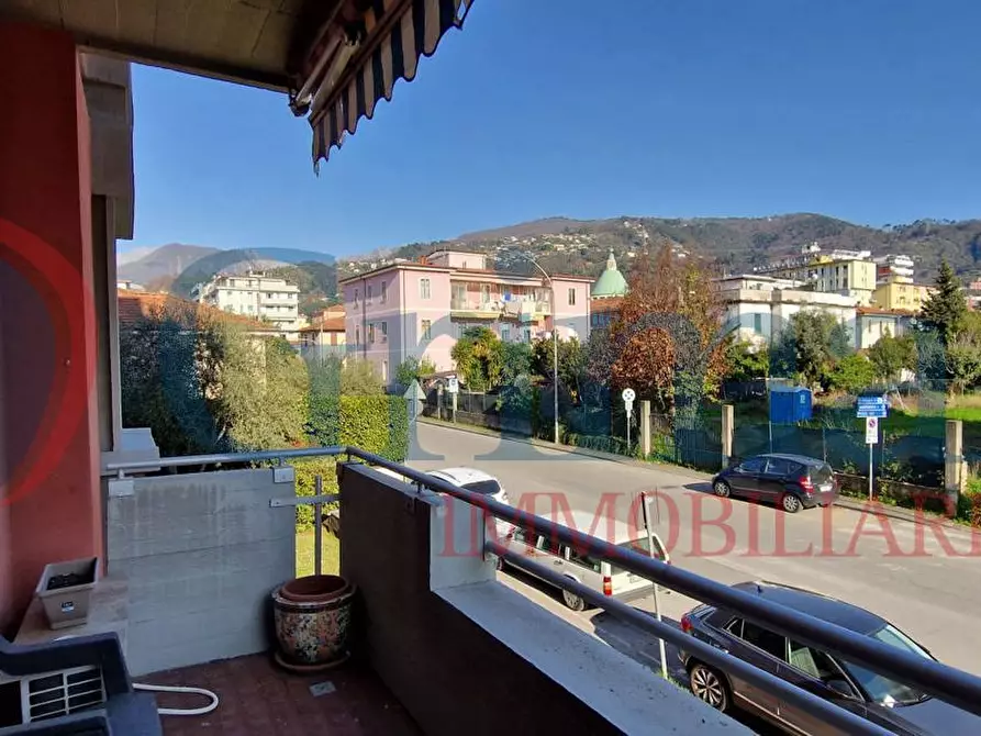 Immagine 19 di Appartamento in vendita  in Via BENEDETTO CROCE, 6 a Massa