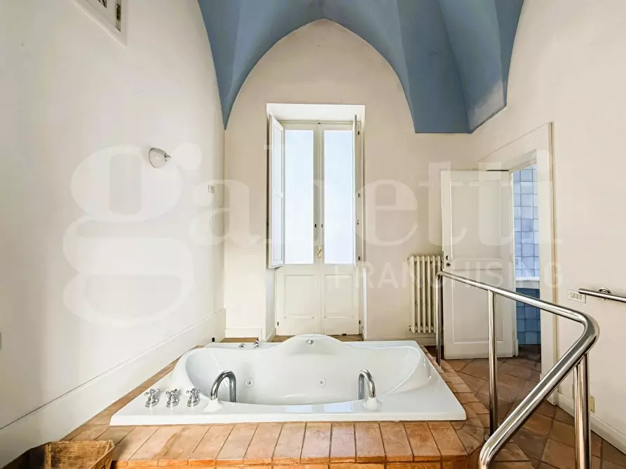 Immagine 16 di Appartamento in vendita  in Via Umberto I a Lecce