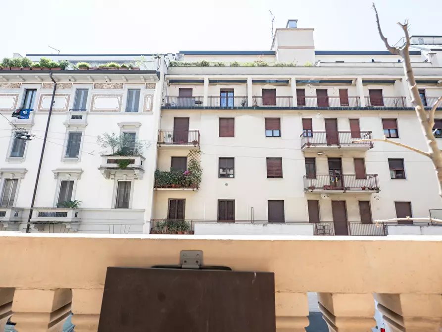 Immagine 33 di Appartamento in vendita  in Via Volterra, 7 a Milano