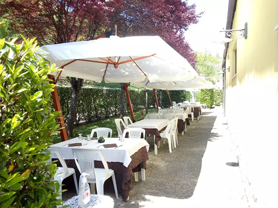 Immagine 4 di Negozio in vendita  in Via Della Fonte, snc a Fontechiari