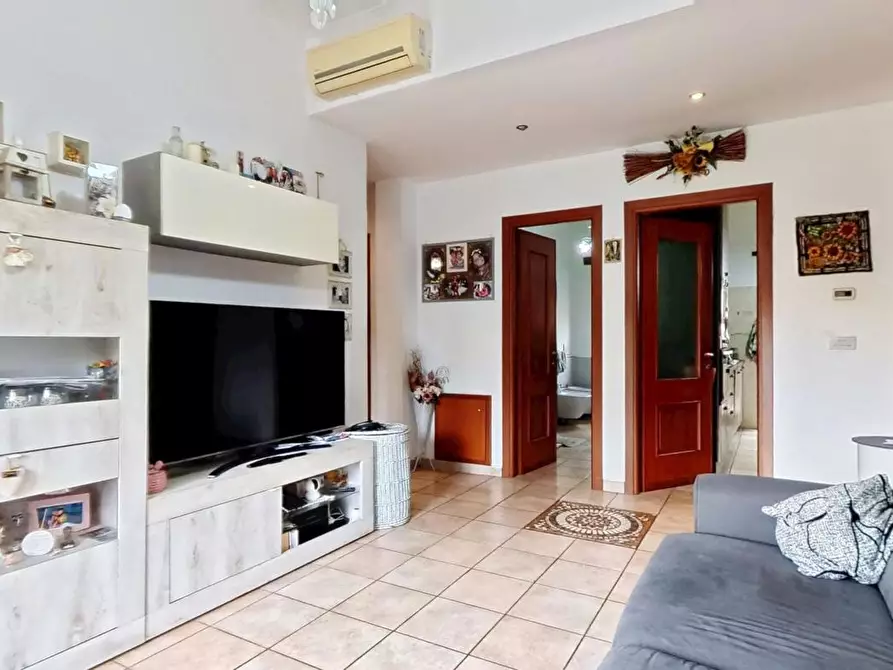 Immagine 4 di Appartamento in vendita  in Via LEONARDO MELLANO, 127 a Roma
