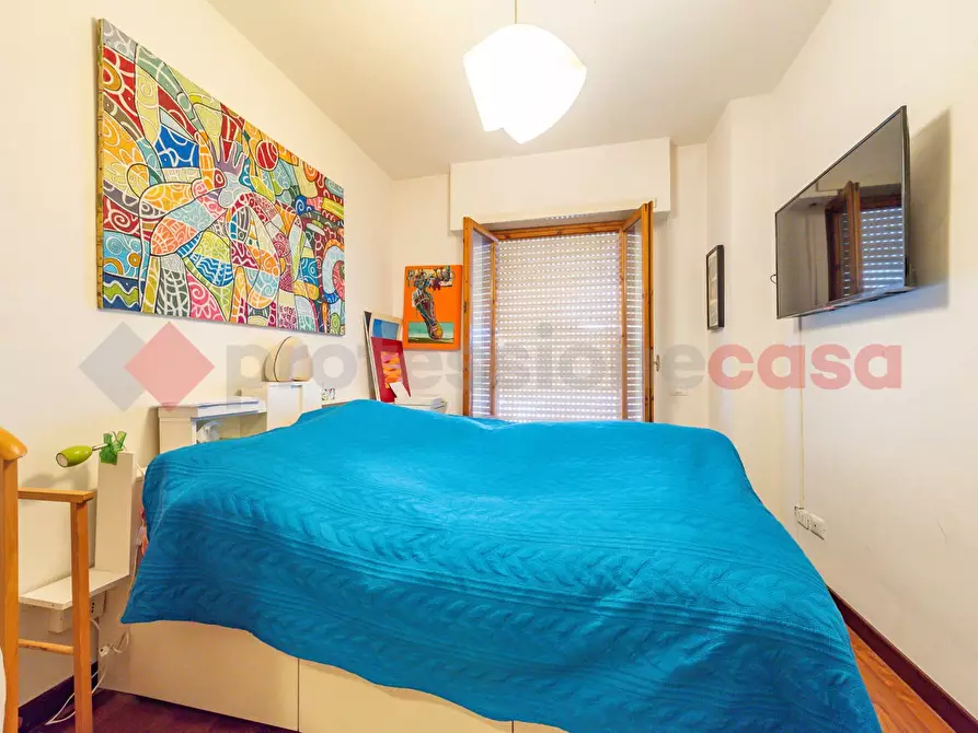 Immagine 14 di Appartamento in vendita  in Via Trasaghis, 11 a Roma