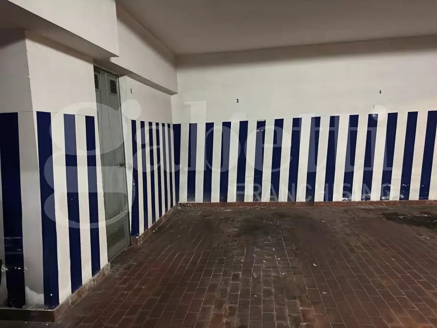 Immagine 26 di Appartamento in vendita  in Viale Gallipoli, 24 a Lecce