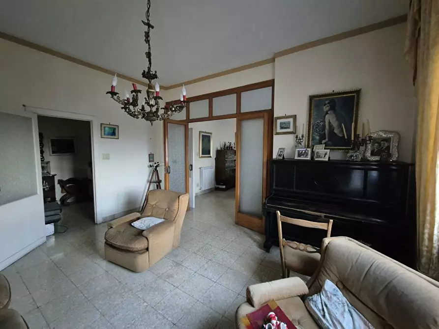 Immagine 11 di Appartamento in vendita  in Via De Simone, 27 a Torre Annunziata