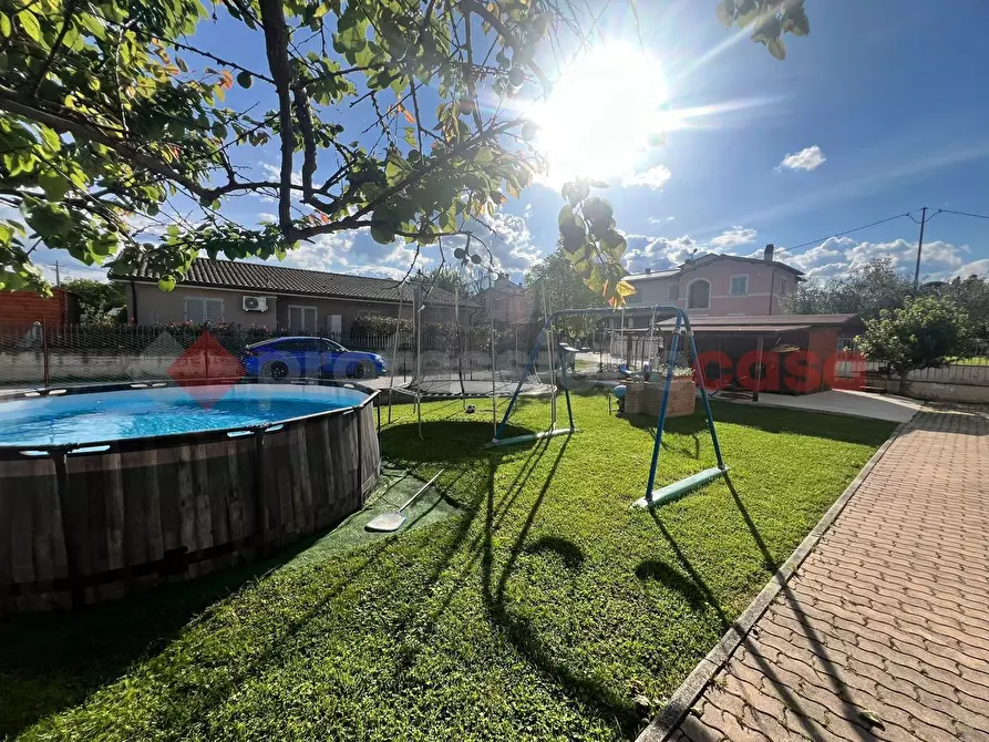 Immagine 5 di Casa bifamiliare in vendita  in Via Beato Leopoldo a Spoleto