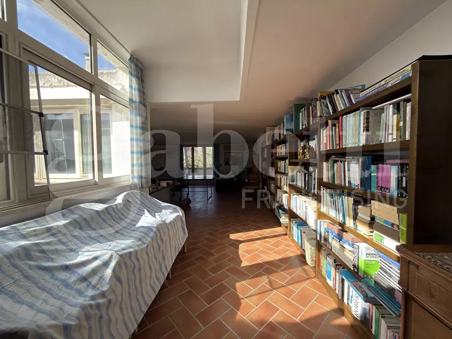 Immagine 32 di Villa in vendita  in Via Giovan Leonardo Marugi, 1 a Lecce