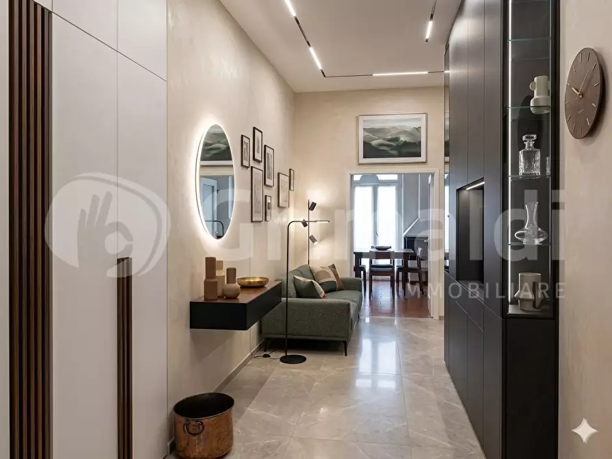 Immagine 10 di Appartamento in vendita  in Via GAROSI, 51 a Massa
