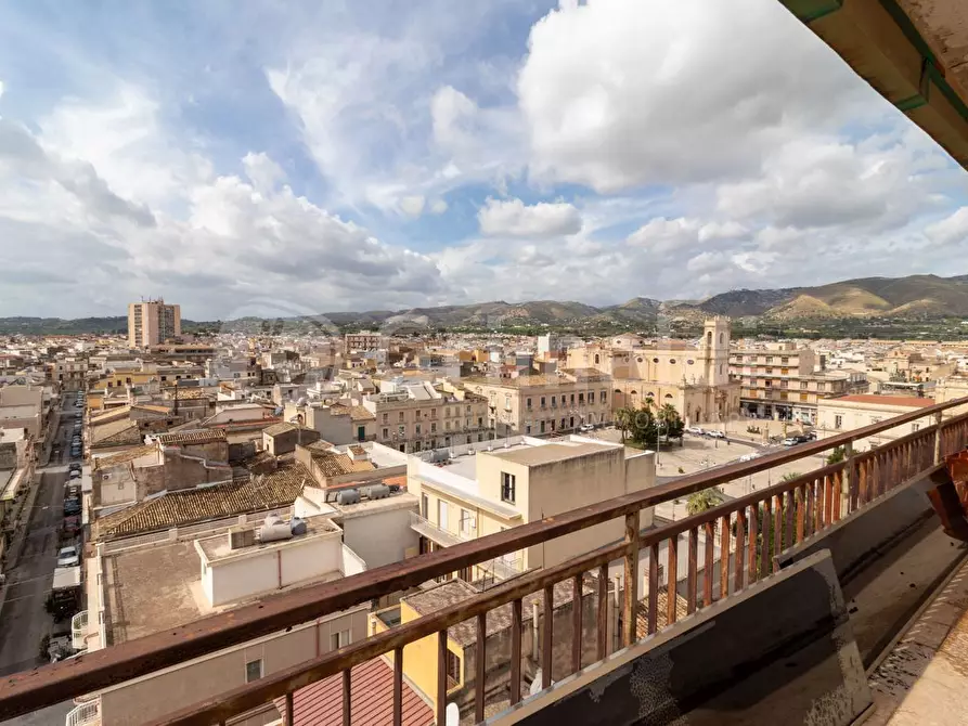 Immagine 5 di Appartamento in vendita  in Piazza Umberto I, 4 a Avola