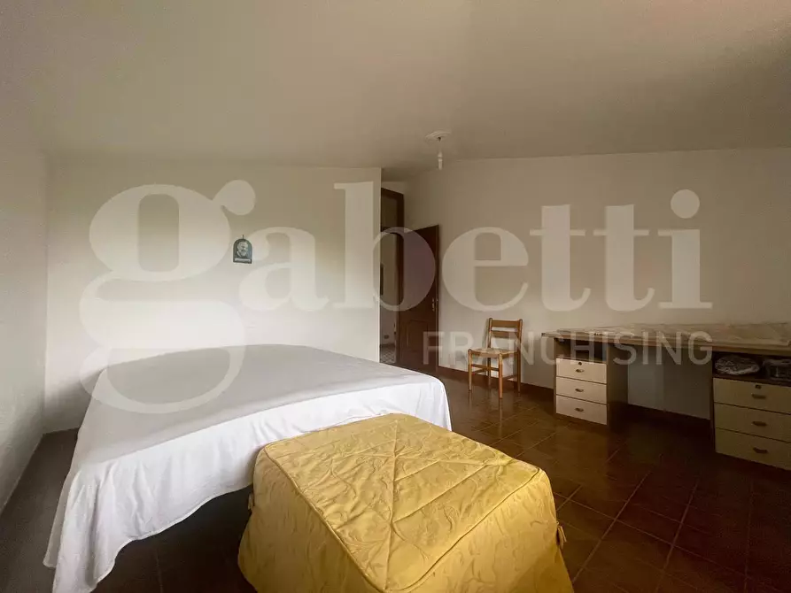 Immagine 12 di Appartamento in vendita  in Via DELLE GINESTRE, 18 a Carlopoli