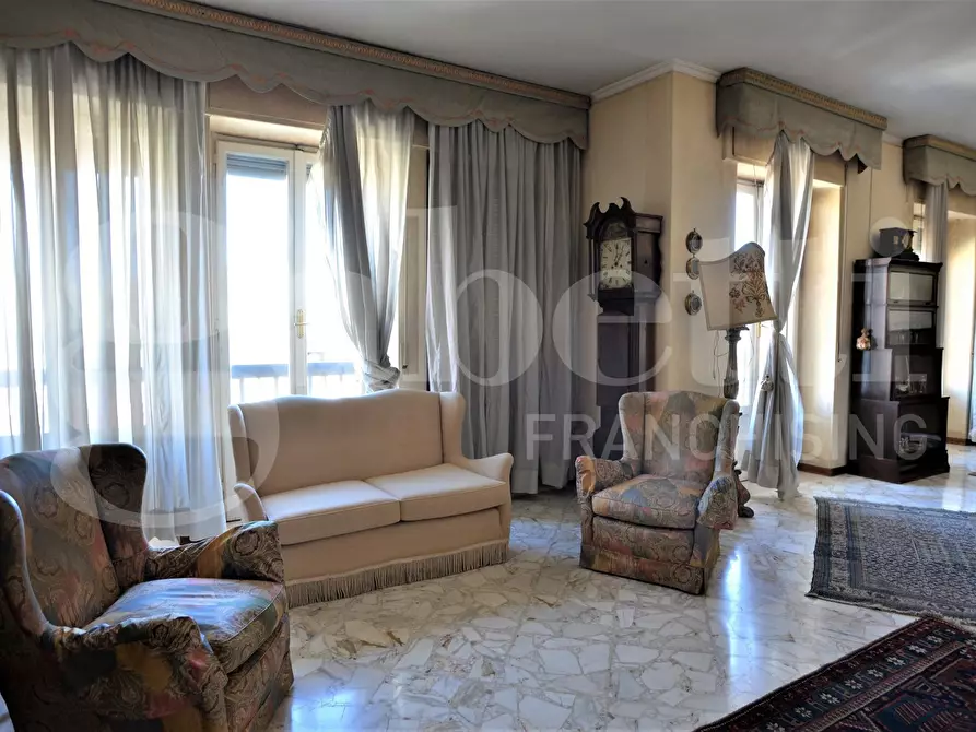 Immagine 8 di Appartamento in vendita  in Largo Ignazio Ciaia, 13 a Bari