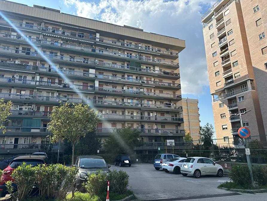 Immagine 10 di Appartamento in vendita  in Via Mario Pomilio, 9 a Napoli