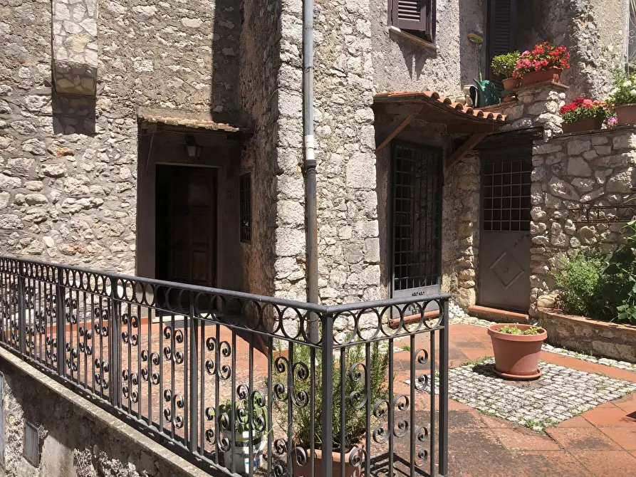 Immagine 2 di Casa indipendente in vendita  in Via Covoni, 3 a Fumone