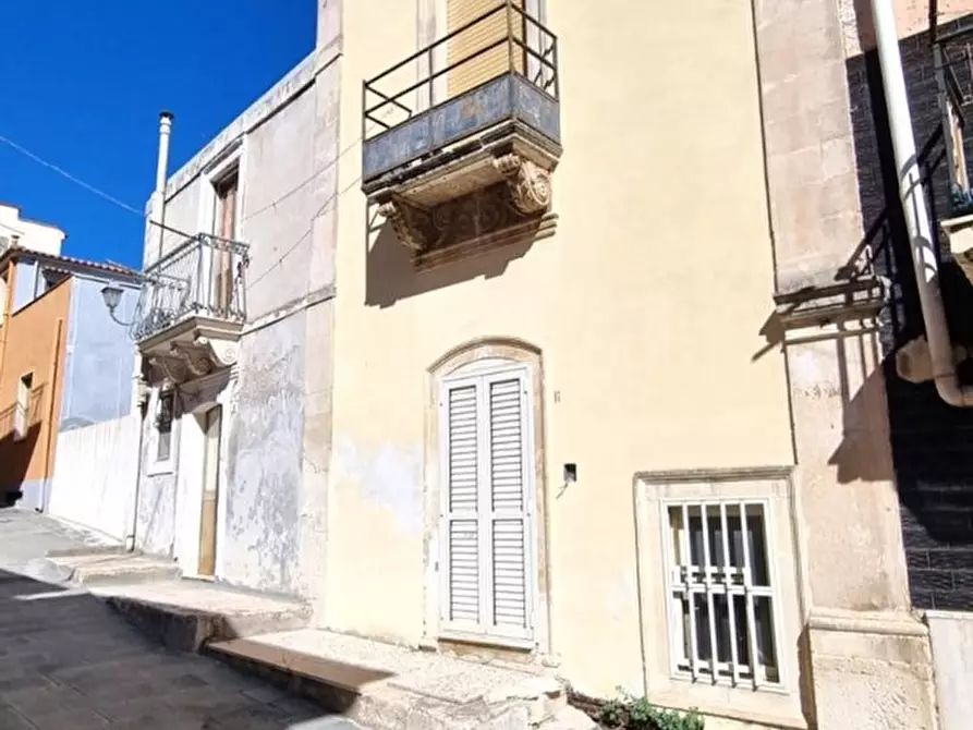 Immagine 10 di Appartamento in vendita  in Via Montebello, 6 a Melilli