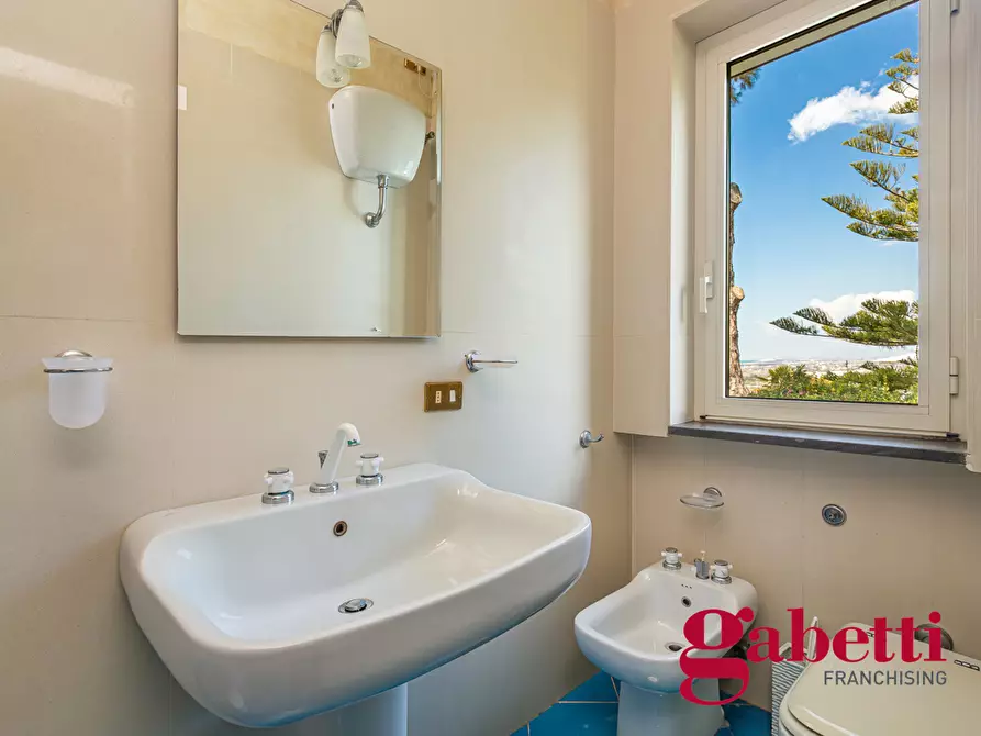 Immagine 20 di Villa in vendita  in Via Montenuovo Licola Patria, 138 a Pozzuoli