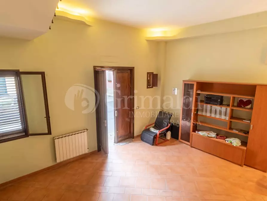 Immagine 3 di Casa indipendente in vendita  in Via Rapisardi, 20 a Avola
