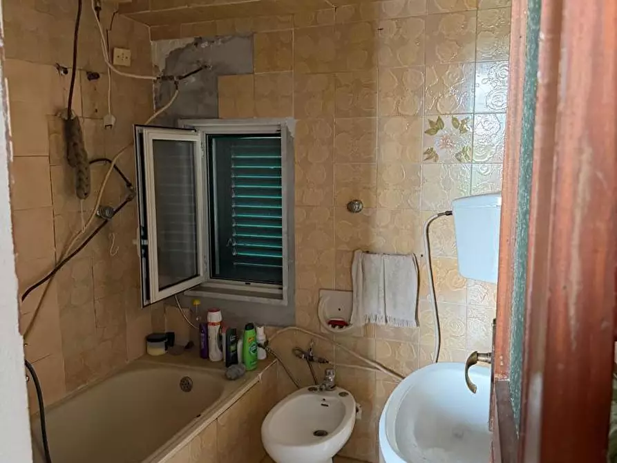 Immagine 9 di Appartamento in vendita  in Via Lazio, 68 a Torre Del Greco