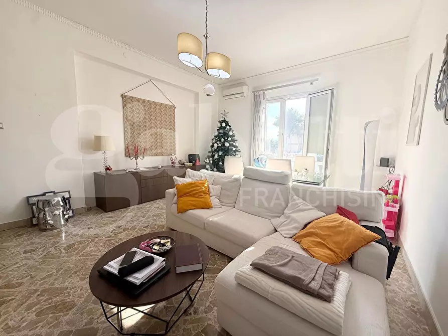 Immagine 3 di Appartamento in vendita  in Via dell'Arenella, 16 a Palermo