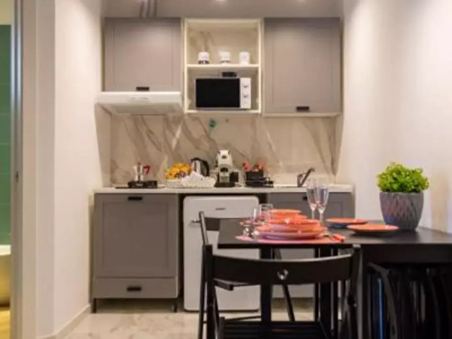 Immagine 4 di Appartamento in affitto  in Via Regina Elena, 2 a Torre Annunziata