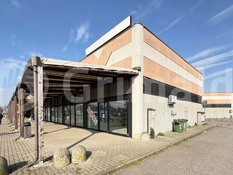 Immagine 7 di Attività commerciale in vendita  in Via Emilia Piacentina, 4 a Castel San Giovanni