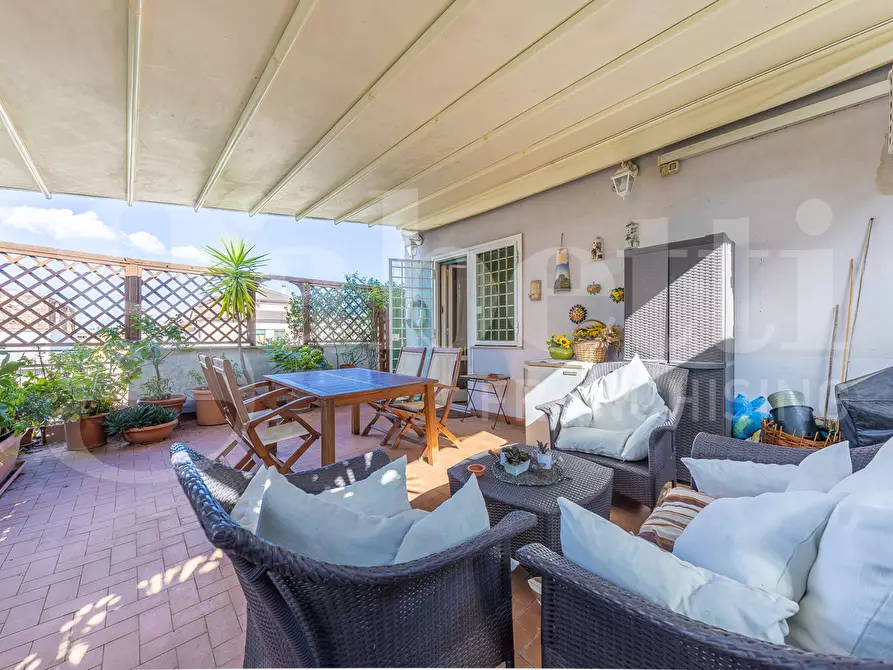 Immagine 2 di Attico in vendita  in Via Pietro Maffi, 144 a Roma