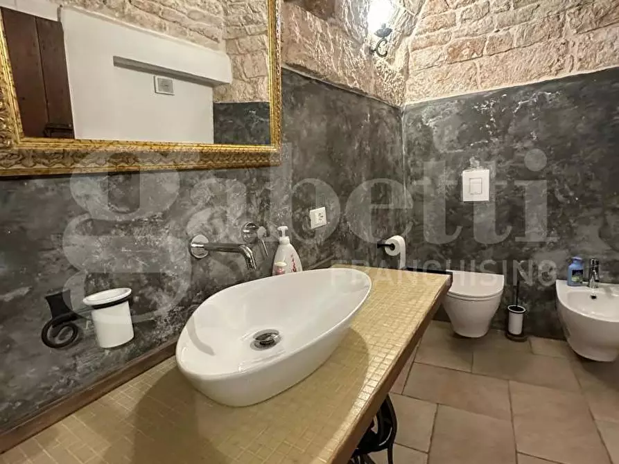 Immagine 26 di Casa indipendente in vendita  in Via Guiscardi a Ostuni