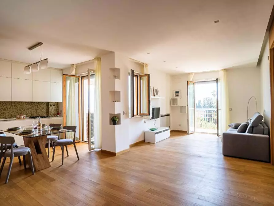 Immagine 1 di Appartamento in affitto  in Via Zara a Trani