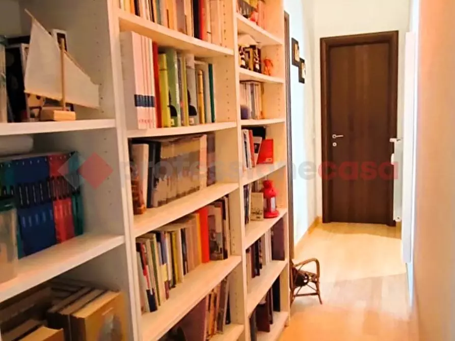 Immagine 25 di Appartamento in vendita  in Via TOGLIATTI, 11 a Locate Di Triulzi