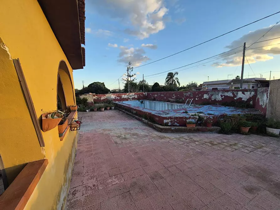 Immagine 4 di Villa in vendita  in Via giulio verne, 152 a Siracusa
