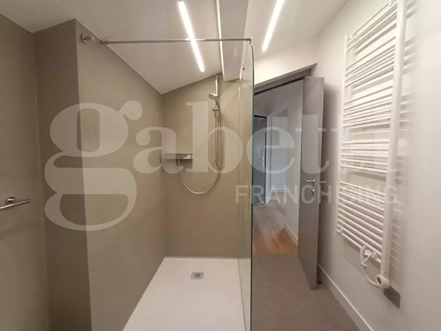 Immagine 10 di Appartamento in vendita  in Via SOTTOMARINA - FONDAMENTA LUNGOLAGUNA, 00 a Chioggia