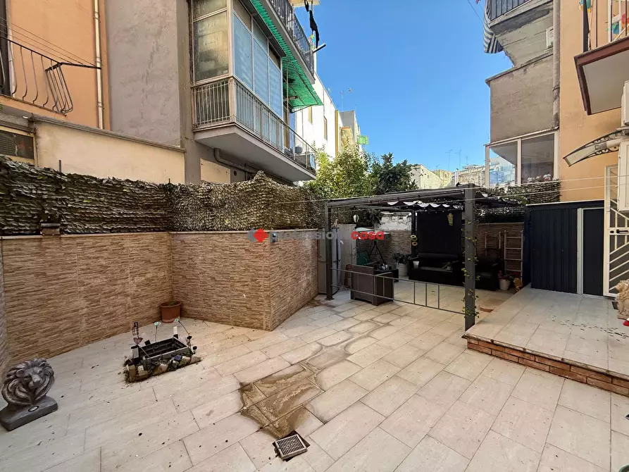 Immagine 8 di Appartamento in vendita  in Via Vincenzo Acquaviva, 22 a Foggia