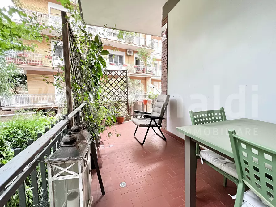 Immagine 10 di Appartamento in vendita  in Via Cassia, 831 a Roma