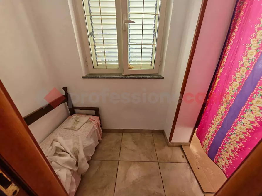 Immagine 39 di Casa indipendente in vendita  in Via bovio, snc a Mondragone