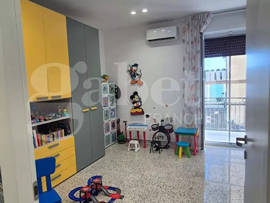 Immagine 29 di Appartamento in vendita  in Via DELLE IV GIORNATE, 37 a Torre Annunziata